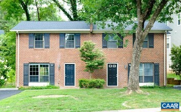 Building Photo - 106 Longwood Dr