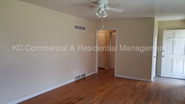 Building Photo - 8719 Stark Ave