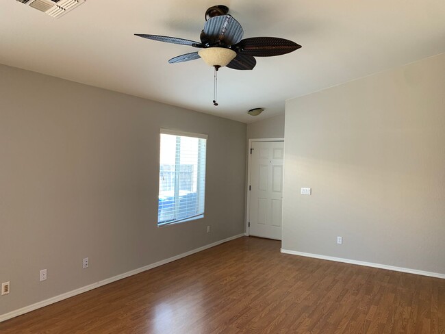 Building Photo - Spacious 3-Bedroom Home with Pool in Beaut...
