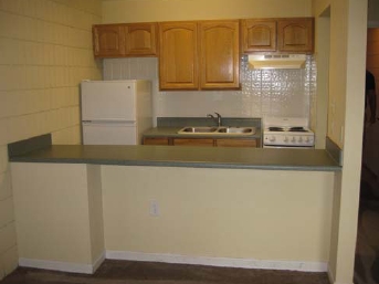 Recently Renovated Kitchen - Skylark Apartments