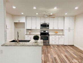Building Photo - 1345 Cabrillo Park Dr