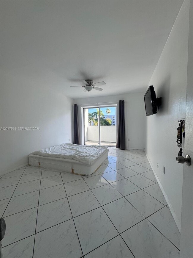 Foto del edificio - 3642 NE 171 St
