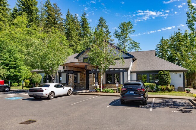 Foto del edificio - Renwood Apartment Homes