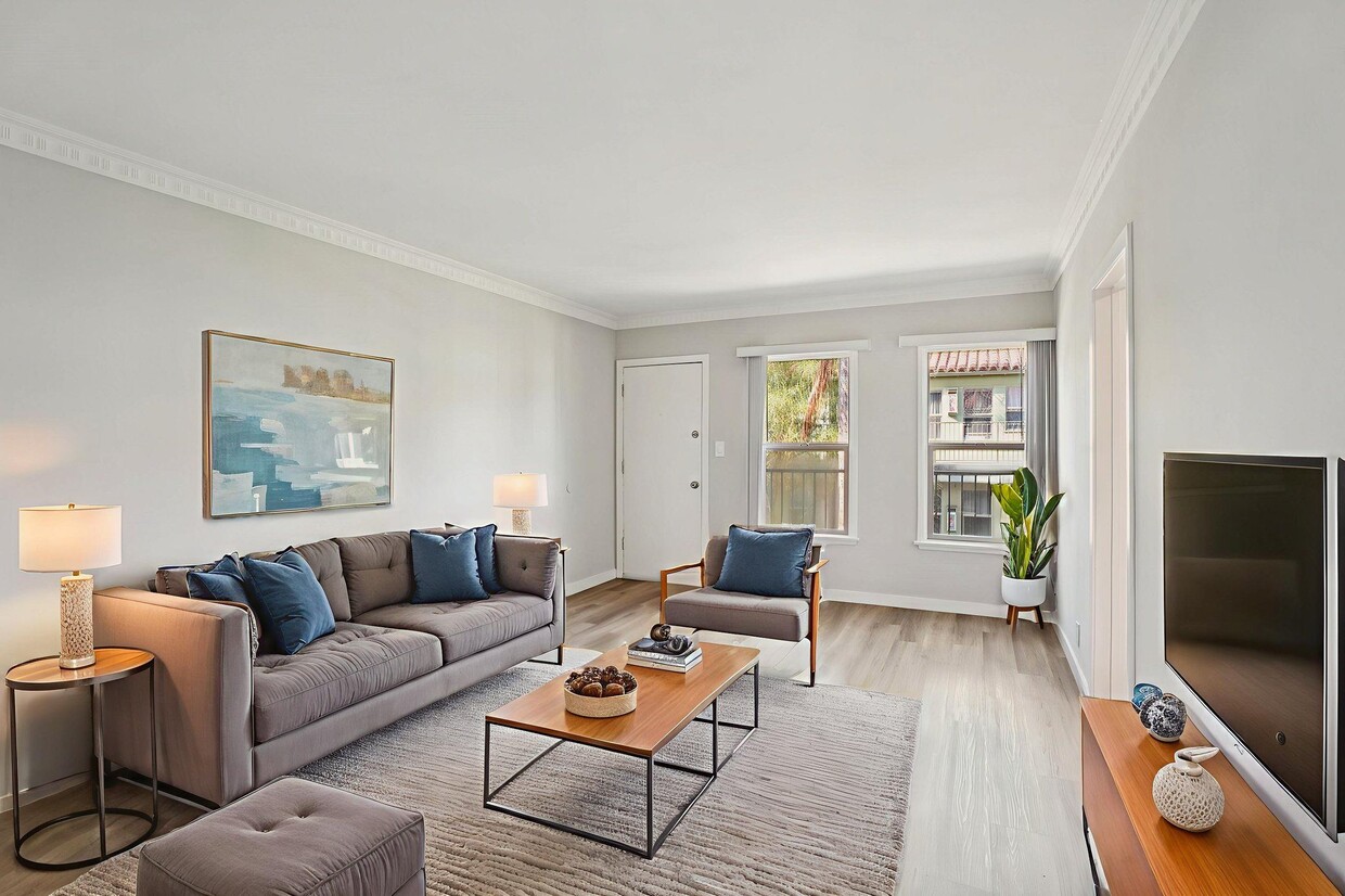 Primary Photo - Ladera Apartments