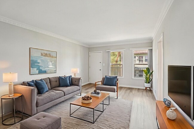 Building Photo - Ladera Apartments