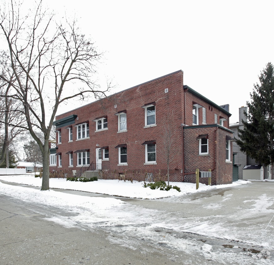 Building Photo - Houstania