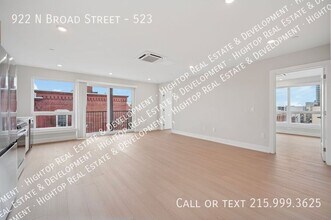 Building Photo - 922 N Broad St