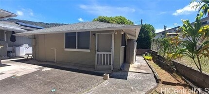 Building Photo - 2707 Anuenue St