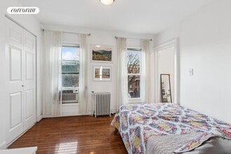 Building Photo - 186 12th St