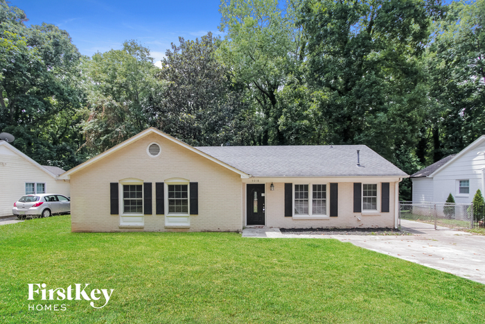 Primary Photo - 5018 Farm Pond Ln