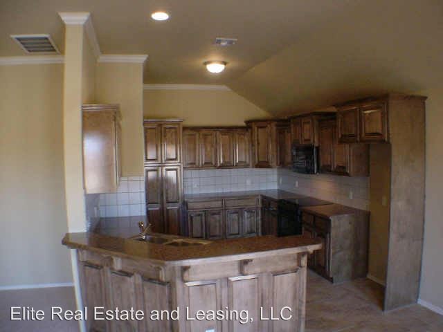 Building Photo - 3 br, 2 bath House - 19116 SUMMER GROVE AVE