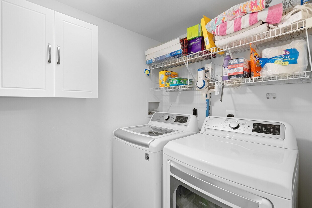 Foto principal - 1725 Ascot Way