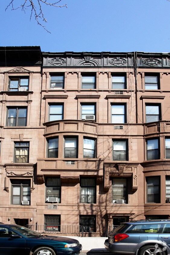 Foto del edificio - 139 W 74th St