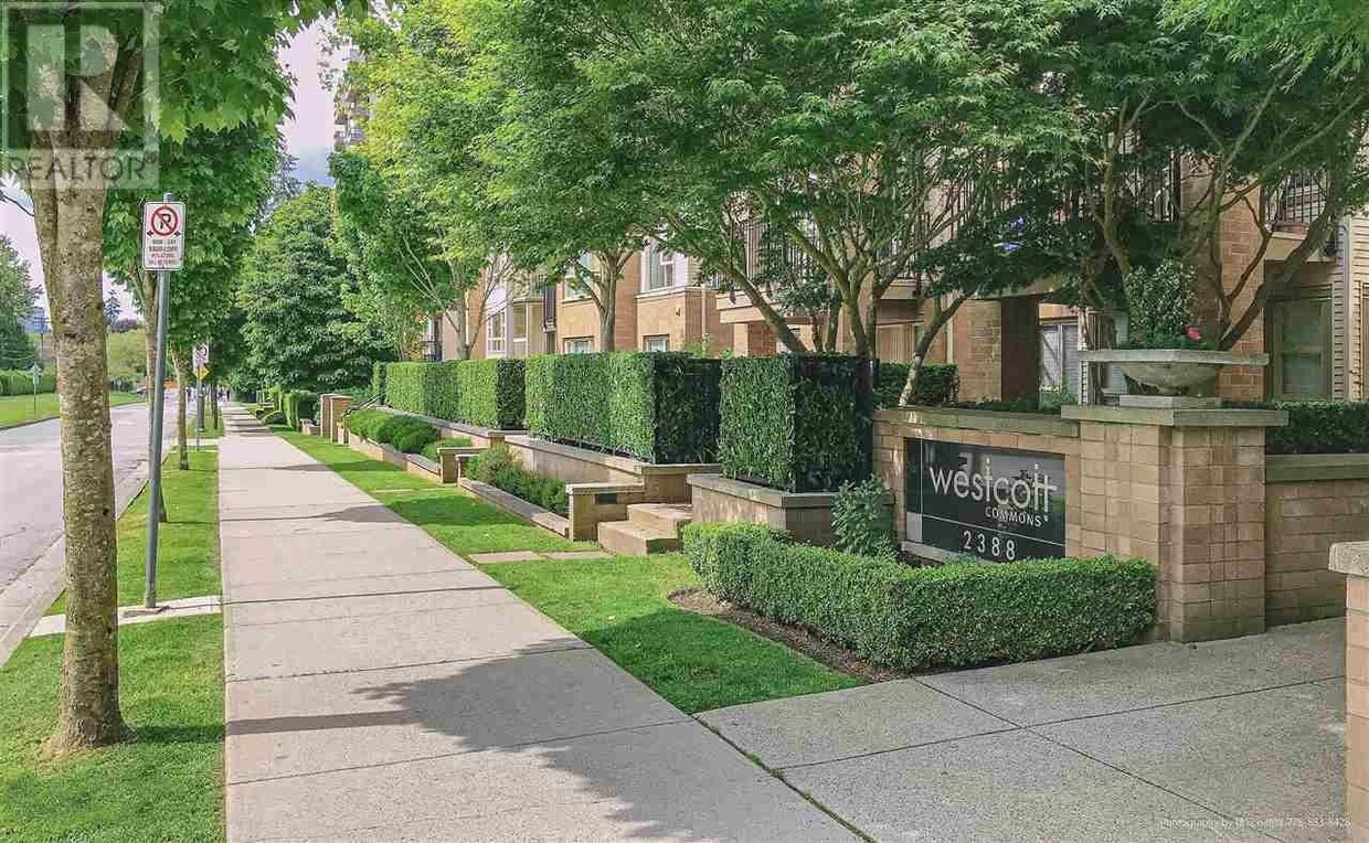 Photo principale - 2388-2388 Western Pkwy