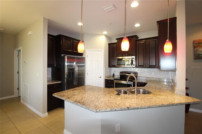 Building Photo - 137 Navigation Cir
