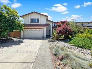 Building Photo - 1293 Knollview Dr