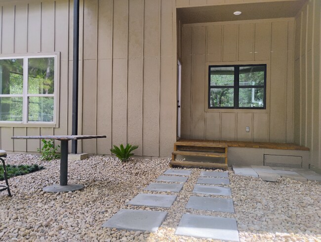 Foto del edificio - 13358 Lueders Ln