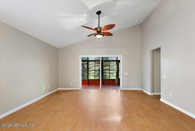 Foto del edificio - 1212 Coghill Cir
