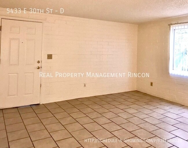 Building Photo - 5433 E 30th St