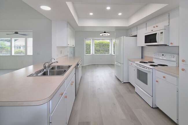 Foto del edificio - Gulf View Estates Annual Rental