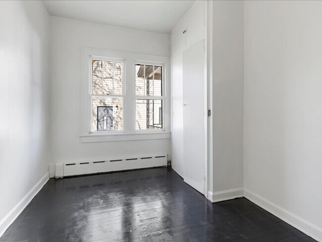 Foto del edificio - 519 Davis Street Unit A