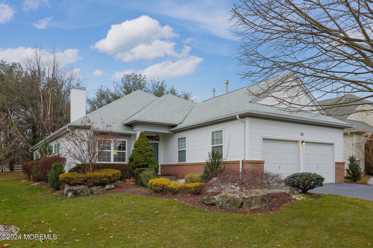 23 Gainsborough Ct, Manalapan Township, NJ 07726 House Rental in