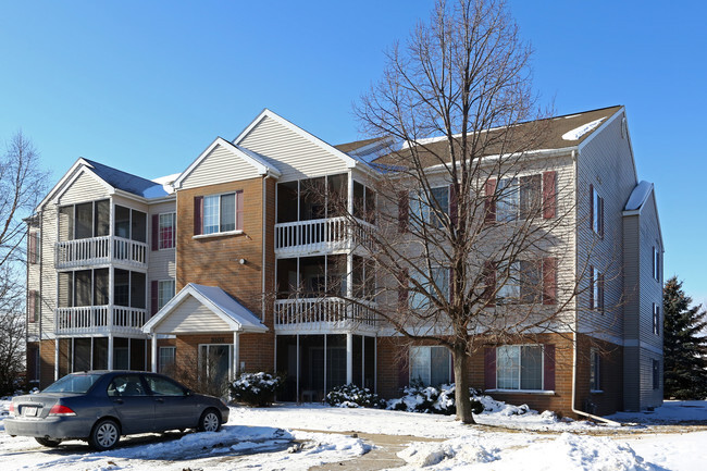 Building Photo - Valley Crossing