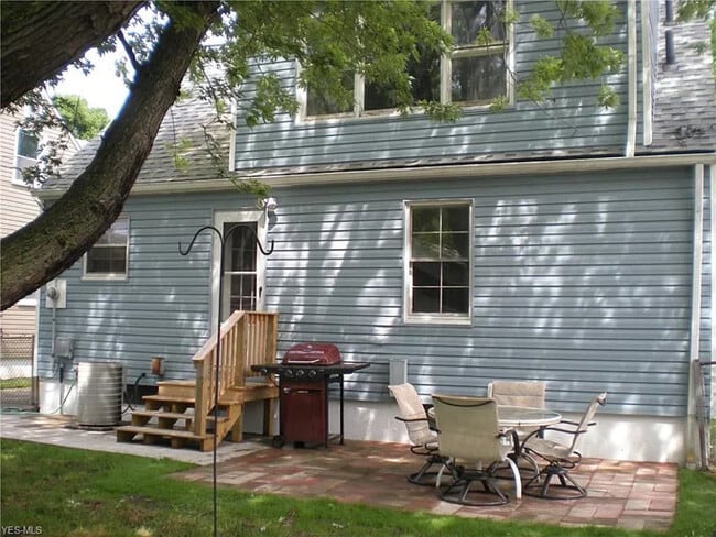 Foto del edificio - 458 E 272nd St