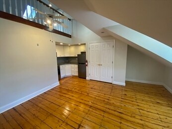 Building Photo - 614 Massachusetts Ave