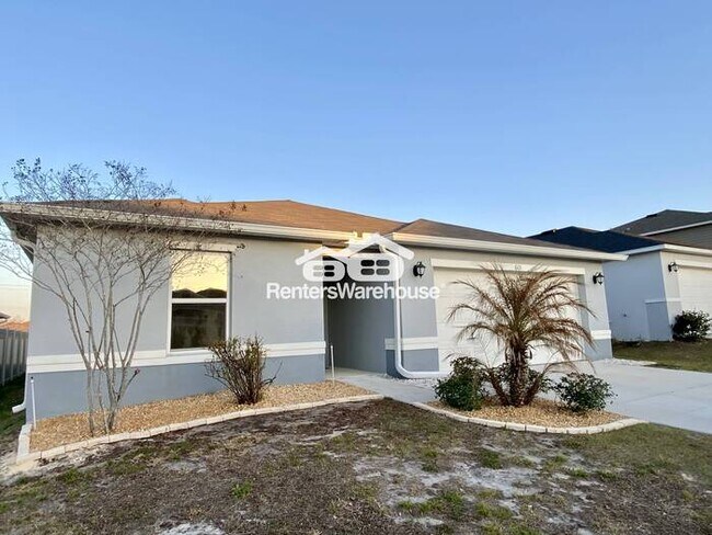 Foto del edificio - Ideally Located in Winter Haven 4/2 Ready Now!