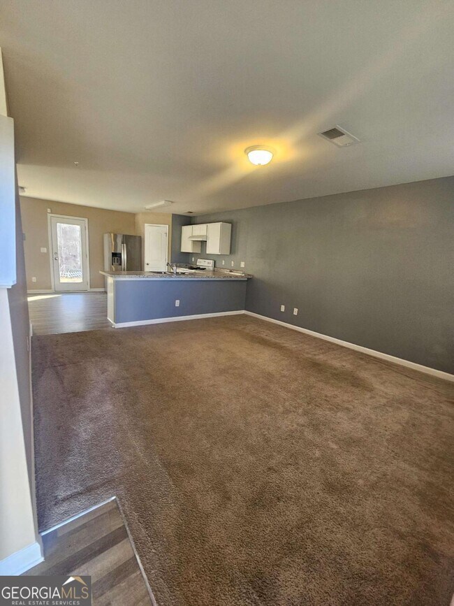 Foto del edificio - 7313 Monastery Rd