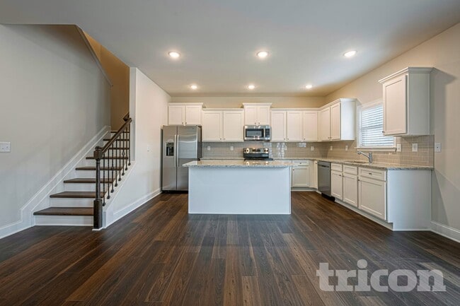 Foto del edificio - 216 Margrave Dr