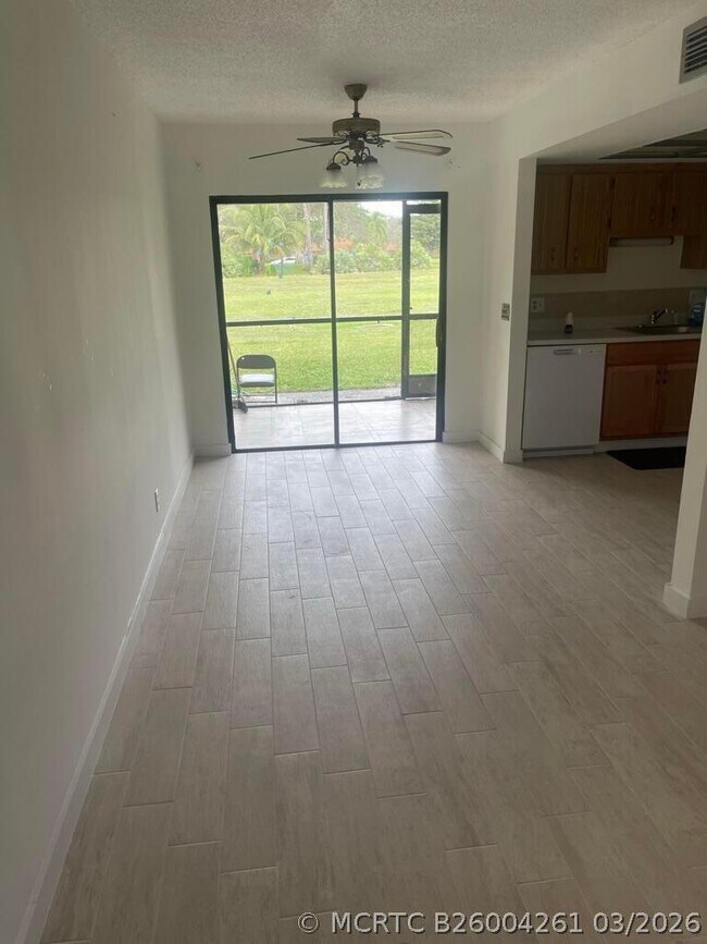 Foto del edificio - 4259 Oak Terrace Dr