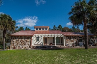 Building Photo - 255 Ridge Lake Rd