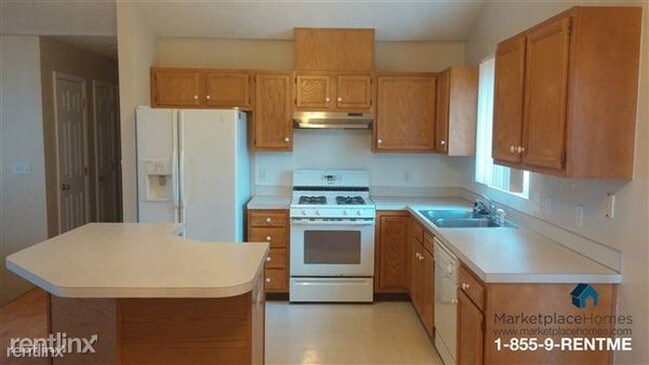 Building Photo - 2937 Wingate Dr SE