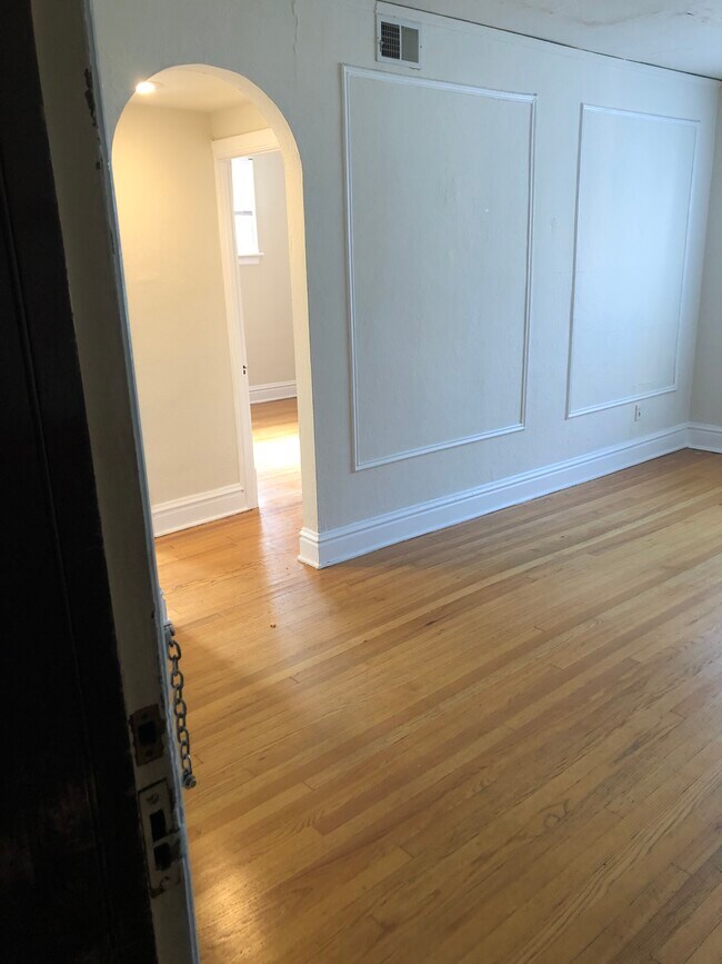 Foto del edificio - 1016 Art Hill Pl