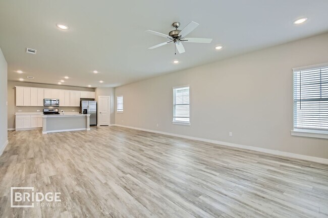 Foto del edificio - B1- Buffalo Plan