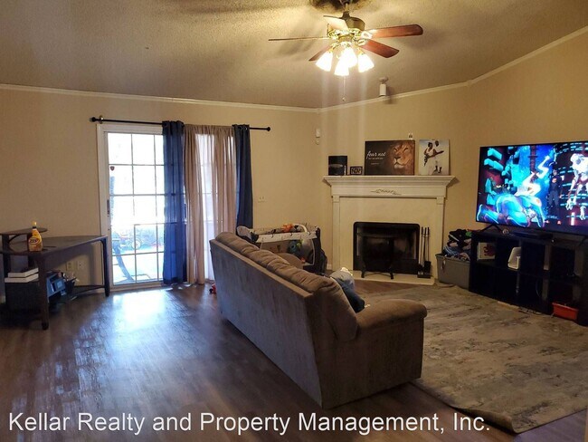 3 br, 2 bath House - 1667 Spring Branch Dr photo'