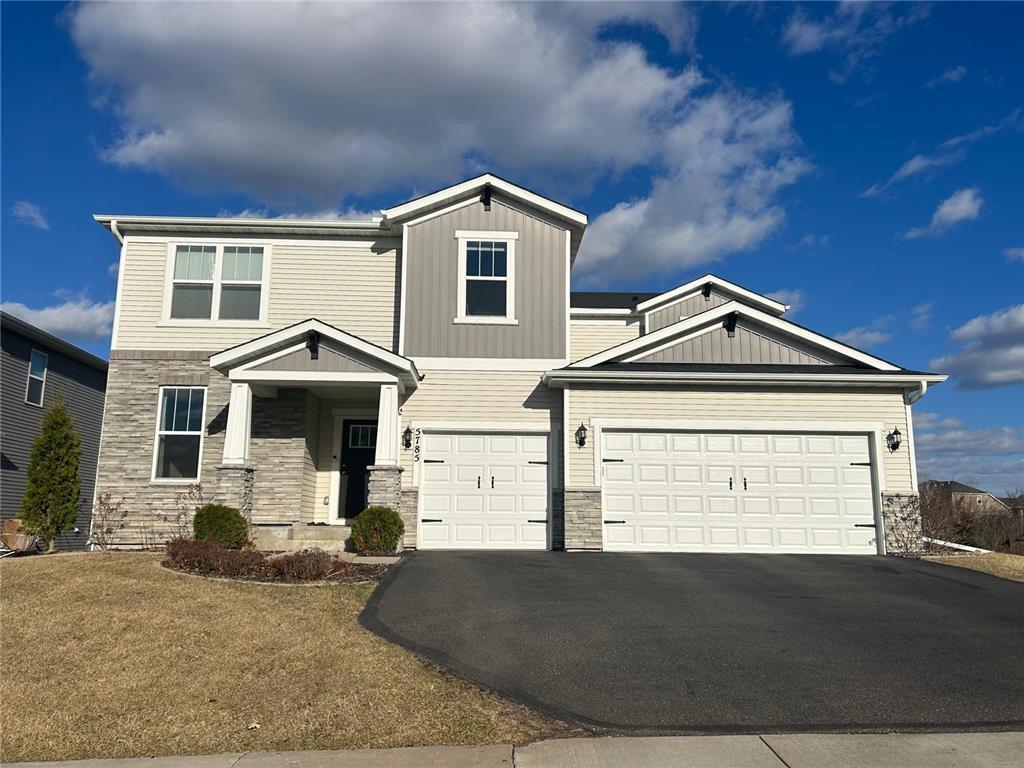 Foto principal - 5785 Urbandale Ln N