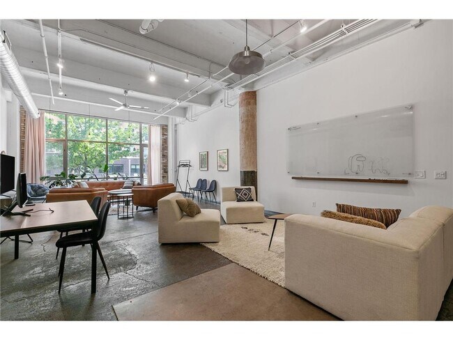 Foto del edificio - 700 N Washington Ave