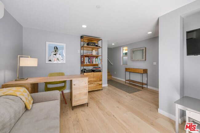 Foto del edificio - 1405 Bates Ave