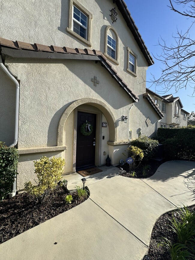 Building Photo - 13834 Balboa Blvd