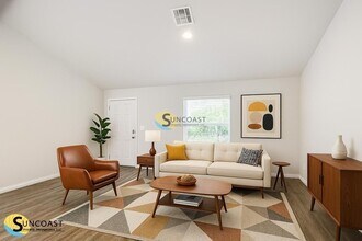 Building Photo - 4059 S Apopka Ave