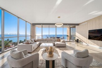 Building Photo - 17749 Collins Ave