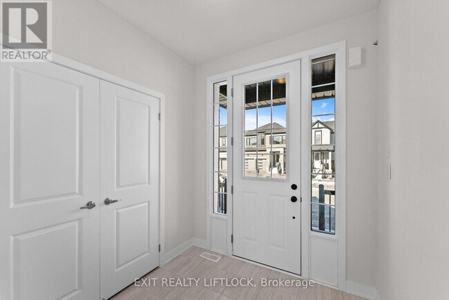 Building Photo - 814 Griffin Trl