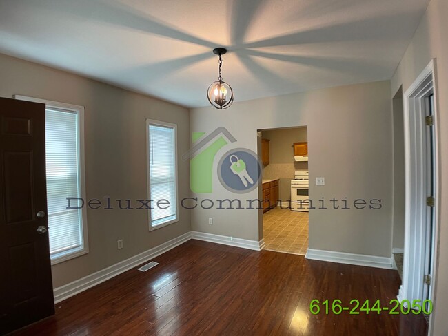 Foto del edificio - 3 Bed, 1 Bath Home - Move In Ready!