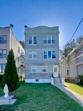 Building Photo - 245 Duncan Ave