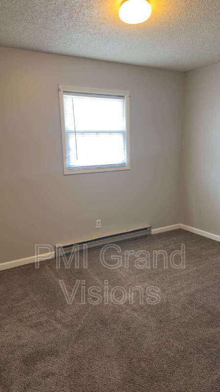 Foto del edificio - 24 W Buchanan Ave