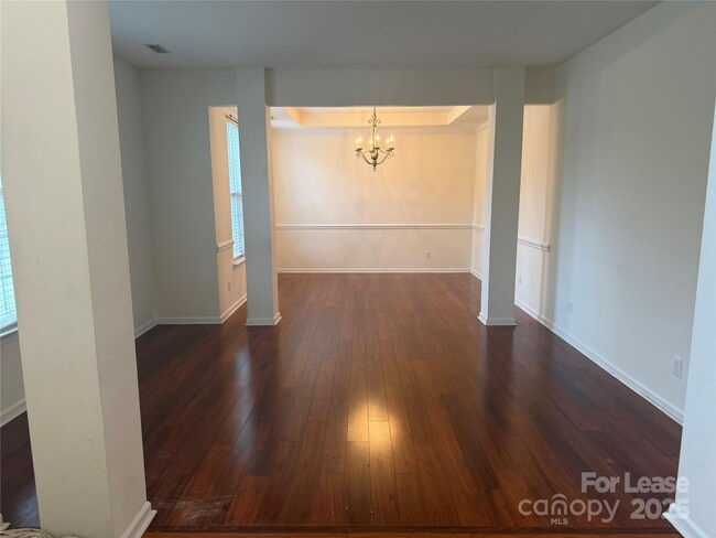 Building Photo - 11042 Woods Corner Ct