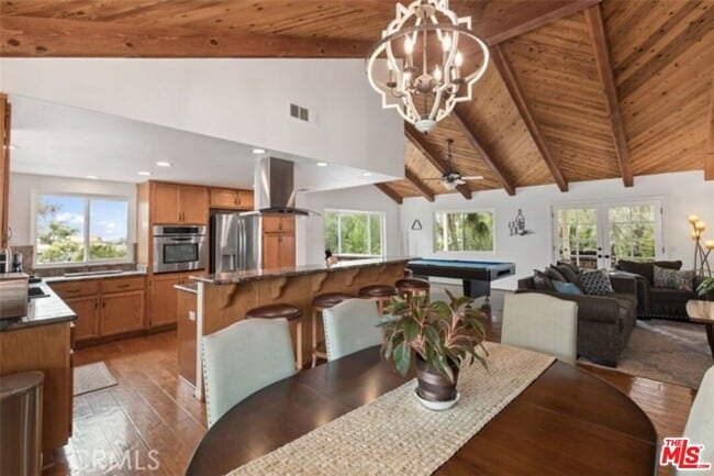 Foto del edificio - 37200 Glen Oaks Rd
